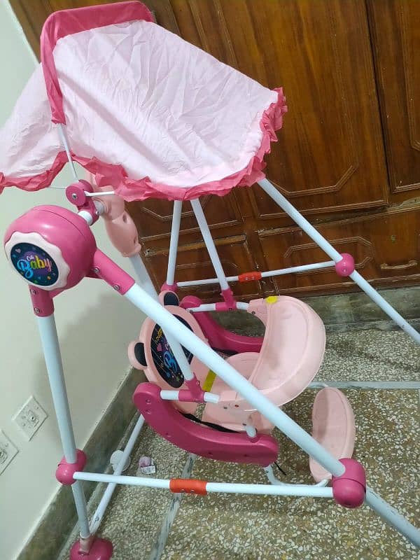 Baby Swing , Jhoola is available for kids 2