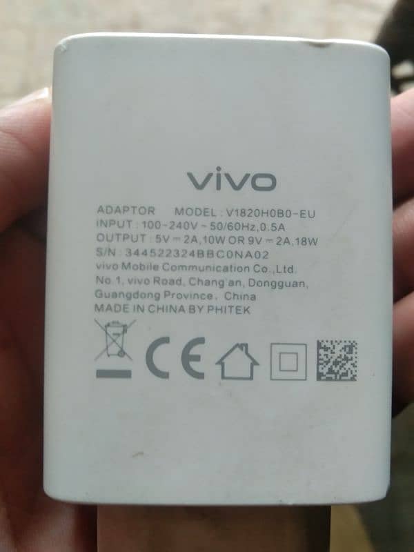 Vivo y21 ka 18 watt ka original box wala adopter he 100% original he 1