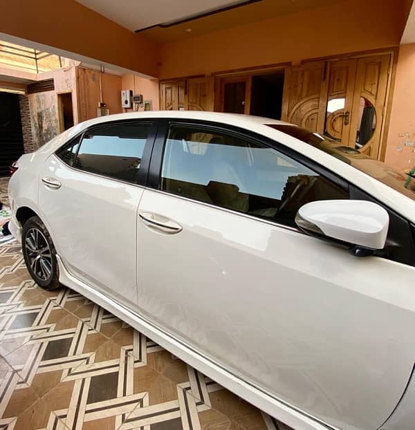 Toyota Corolla Altis 2017 8