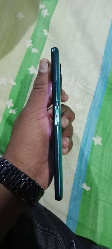 Infinix Zero 8 8/128 With Box 3