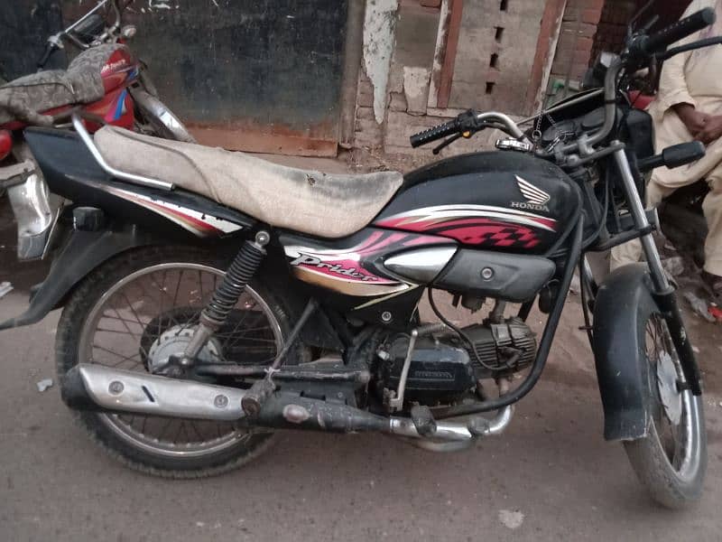 Honda pridor 100cc 0