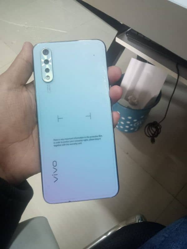 Vivo S1 6/128. sale or exchange possible with iphone 1