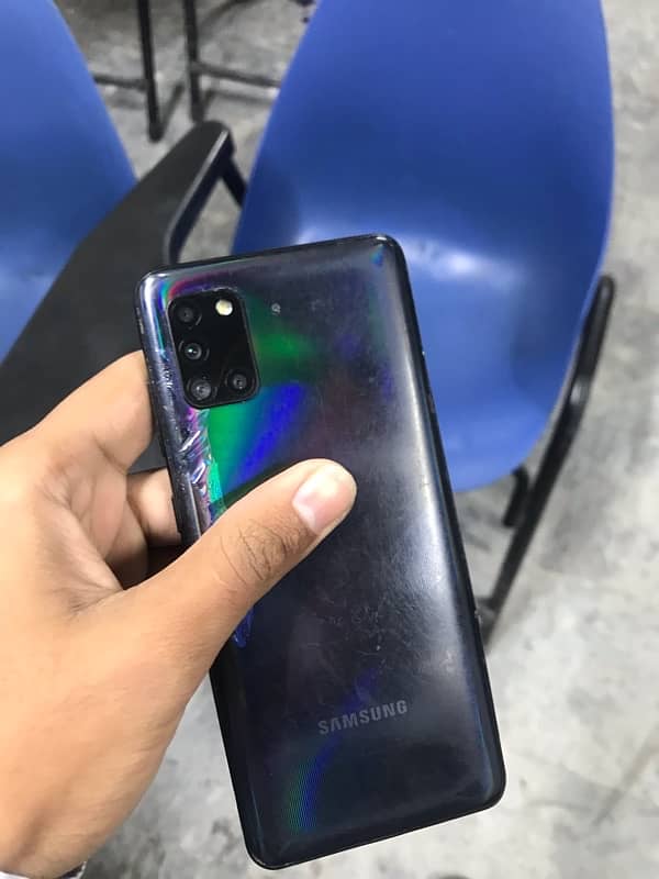 Samsung a31 6