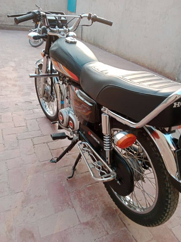 Honda CG 125 10