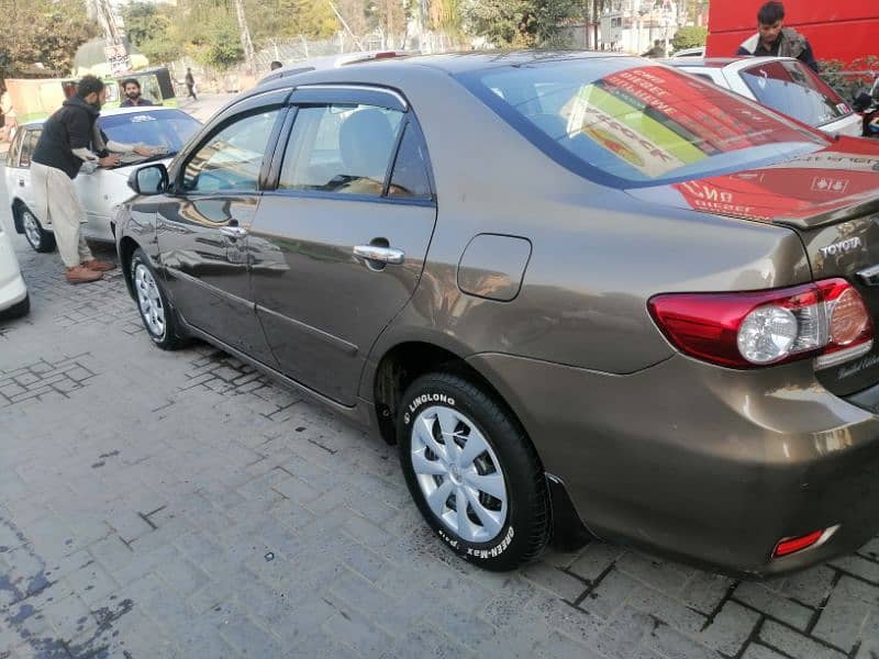 Toyota Corolla GLI 2014 3