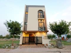 3 MARLA LUXURY SEMI FURNISHED HOUSE FOR SALE