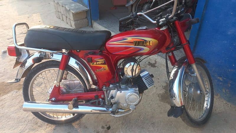 YAMAHA 2 STROKE 4