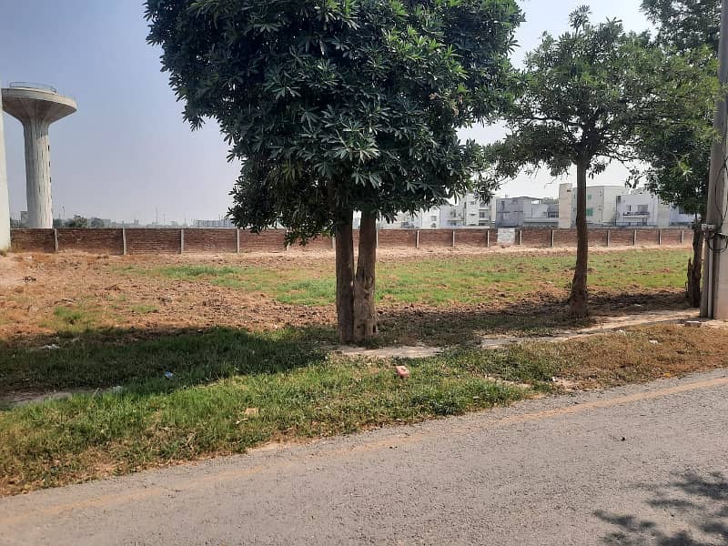 1 KANAL PLOT FOR SALE 3