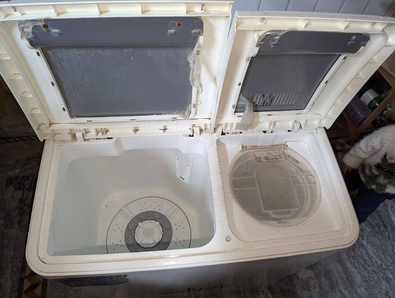 washing machine & dryer 2