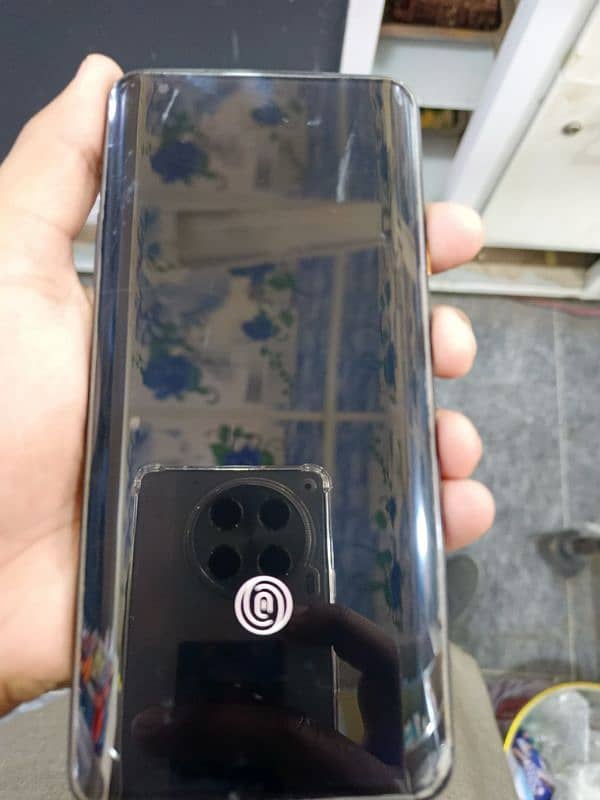 OnePlus 7t pro McLaren 1 1