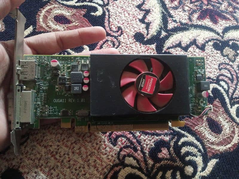 AMD Radeon R5-240 1GB DDR3 DirectX12 0