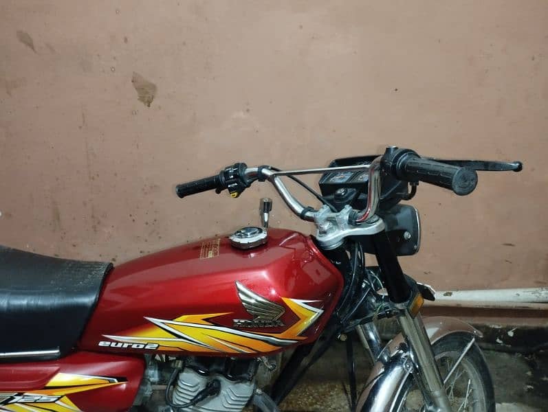 HONDA 125 FIRST OWNER 2020 MODEL 2021 REGISTERED 0