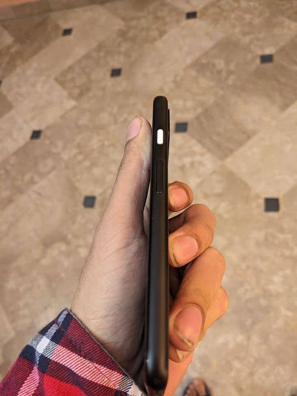 google pixel 4 non PTA sim working 6/128 4