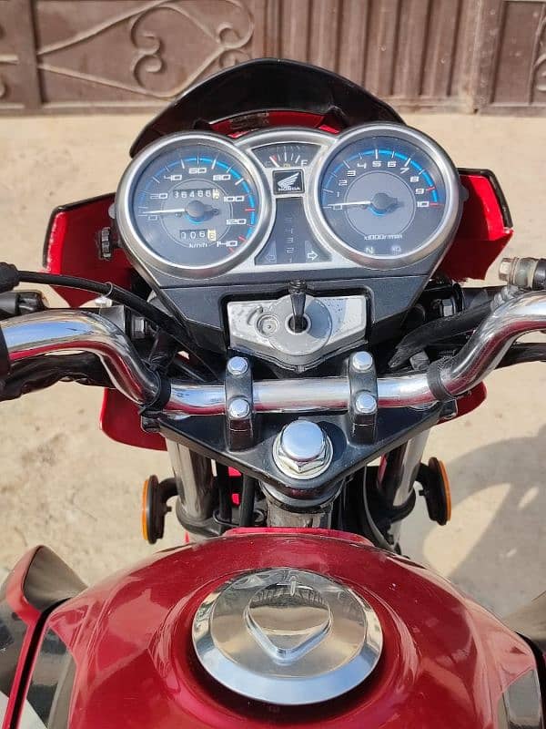 Honda CB 150 2019/2020 Model urgent sale 9