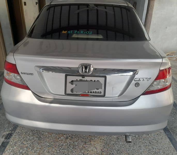 Honda City IDSI 2004 for Sale in Excellent Condition 12