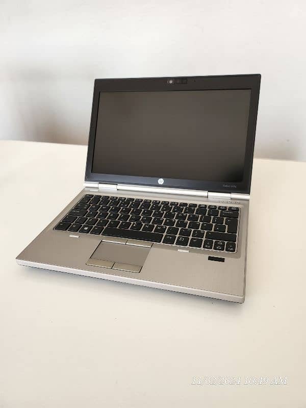 HP ELITEBOOK 2570p core i3-3rd Generation 0