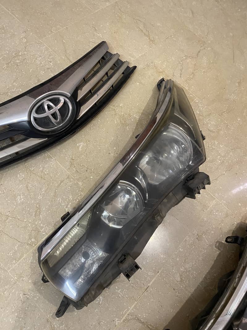 Toyota Corolla 2016 Headlights with Grill 2