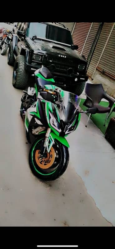 Heavy Sports Bike Suzuki GSXR 250cc ( RGV) in latest shape !! 0