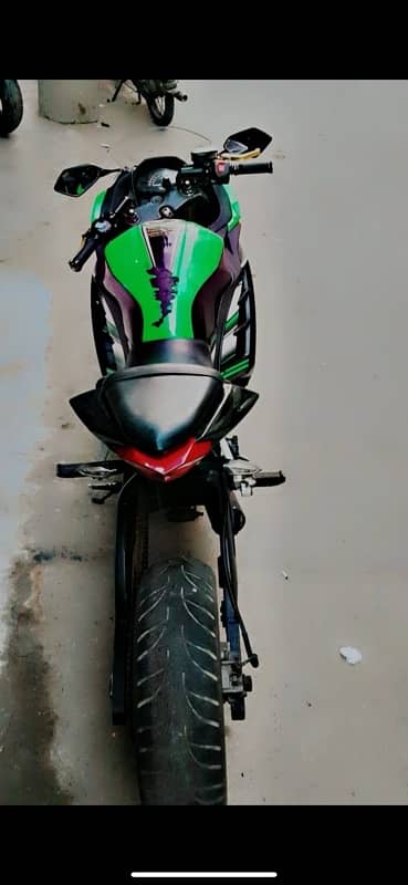 Heavy Sports Bike Suzuki GSXR 250cc ( RGV) in latest shape !! 6