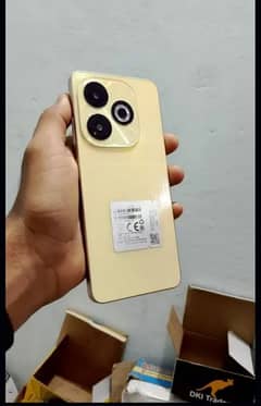 Infinix smart 8 pro 4+4 128