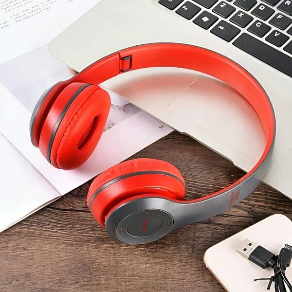 P47 Wireless Foldable Headset with Mic compaible for all Android 3