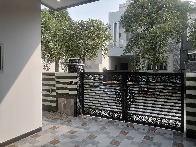 House For Grabs In 5 Marla Faisalabad 7