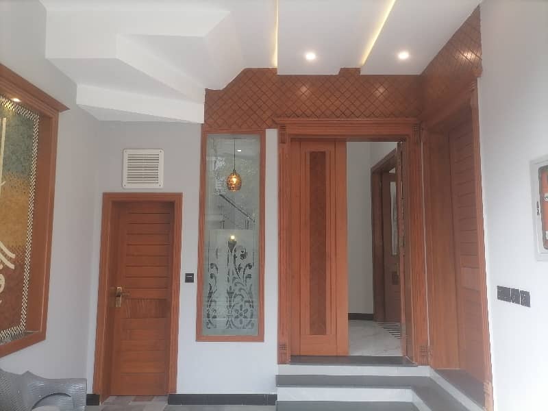 House For Grabs In 5 Marla Faisalabad 12