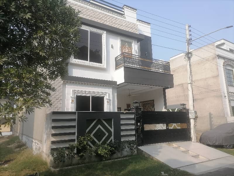 5 Marla House For sale In Rs. 19000000 Only 3