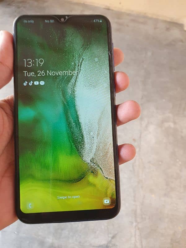 samsung s10 (2/32) location jhelum only mobile 5