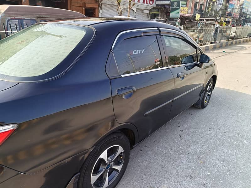 Honda City IDSI 2005 3