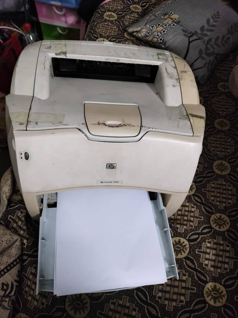 HP Laserjet 1300 Black & White Printer 1