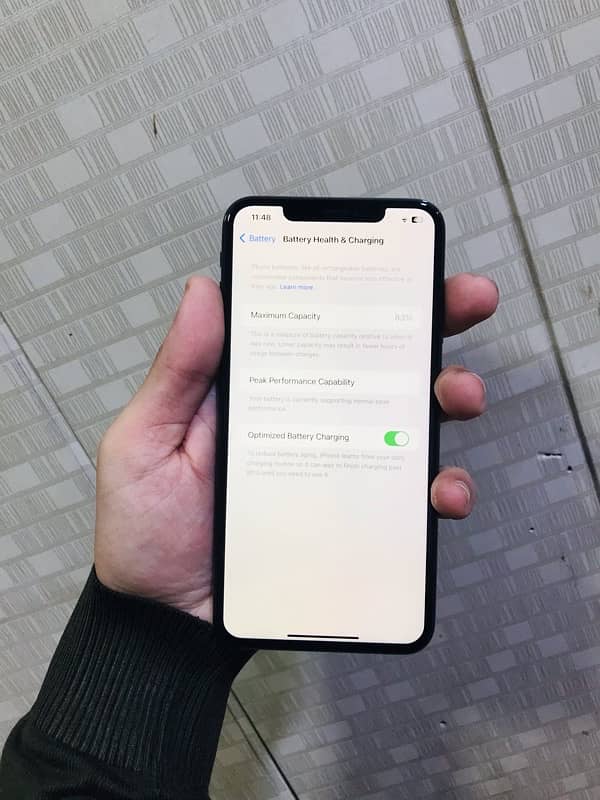 iphone Xsmax 64GB NON PTA FU 4