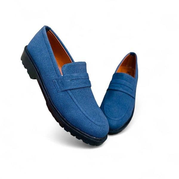 men casual loafers. men leather shoes . 3