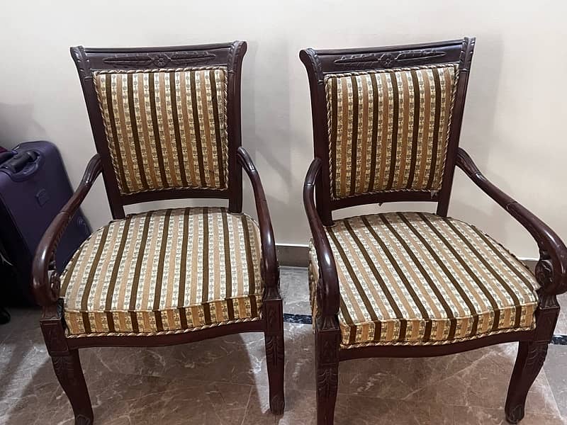 King Bed for sale with 2 chairs 3