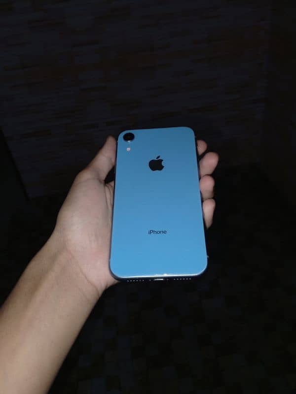 Iphone XR Non-PTA urgent sale 2