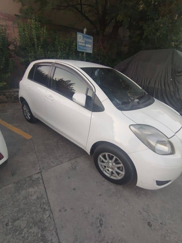 Toyota Vitz 2010 2