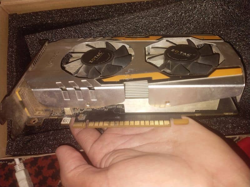 Graphic Card Zotac GTX650-2GD5 4