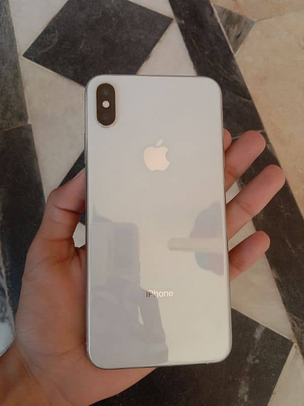 I phone xs max 256gb non pta 10by10 halt 78 original sat jazak Allah 0