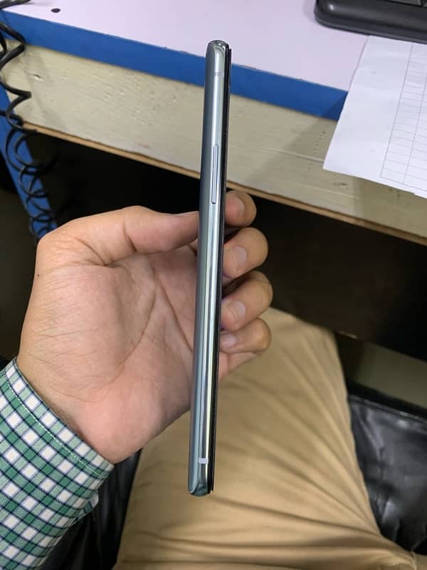 OnePlus 8T 4