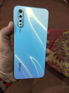 Vivo S1