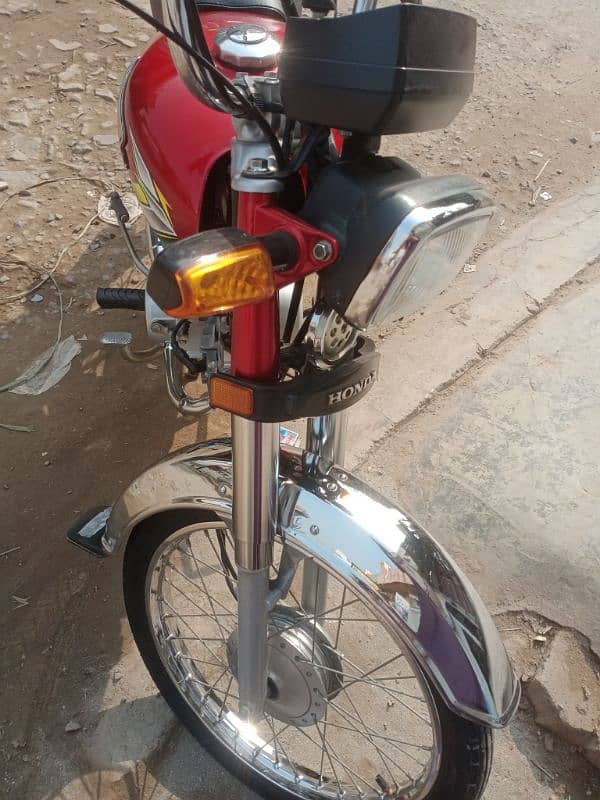 Honda CD 70 2023 model 5