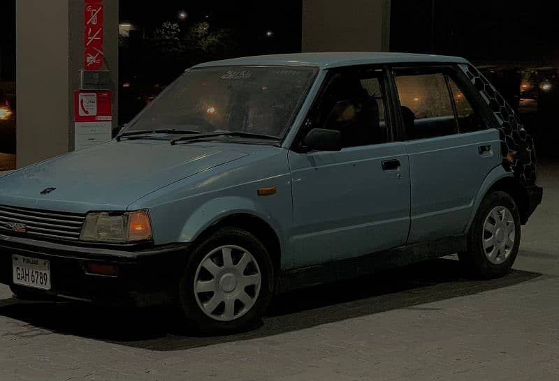 Daihatsu Charade 1986 0