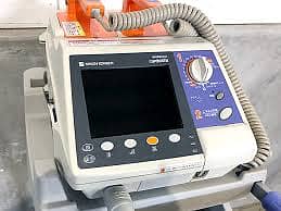 defibrillator machine nihon kohden for sale  (5531 model ) 5