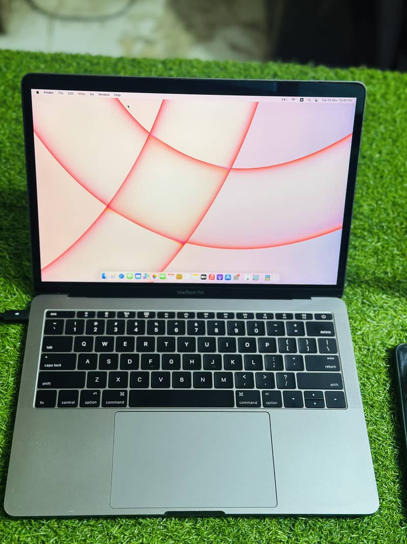 Macbook pro mid 2016 2017 0