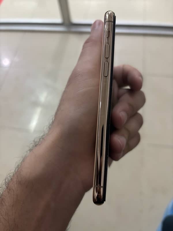 iphone 11 pro 256 gb PTA approved 3