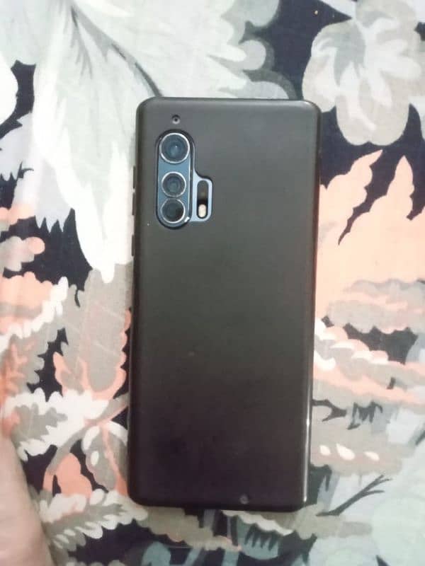 Motorola Moto Edge Plus non pta 2