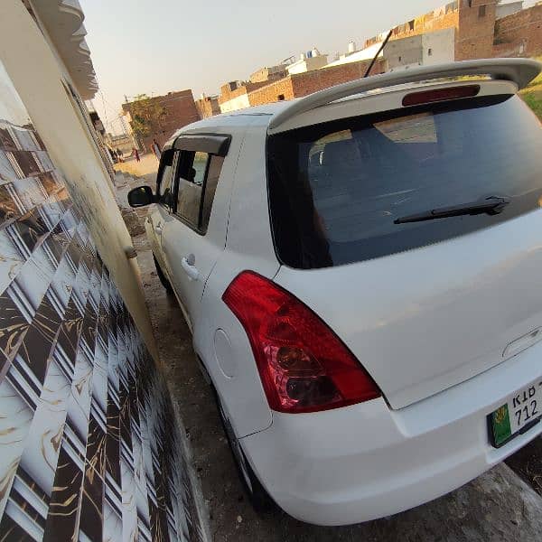 Suzuki Swift 2012 3