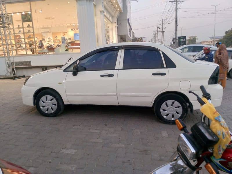 Suzuki Liana In lush Condition. o3o1773o1o2 4