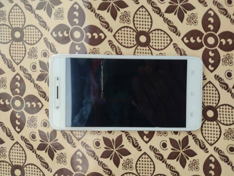 Vivo y55a for sale 3