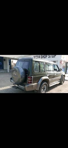 Mitsubishi Pajero 1996